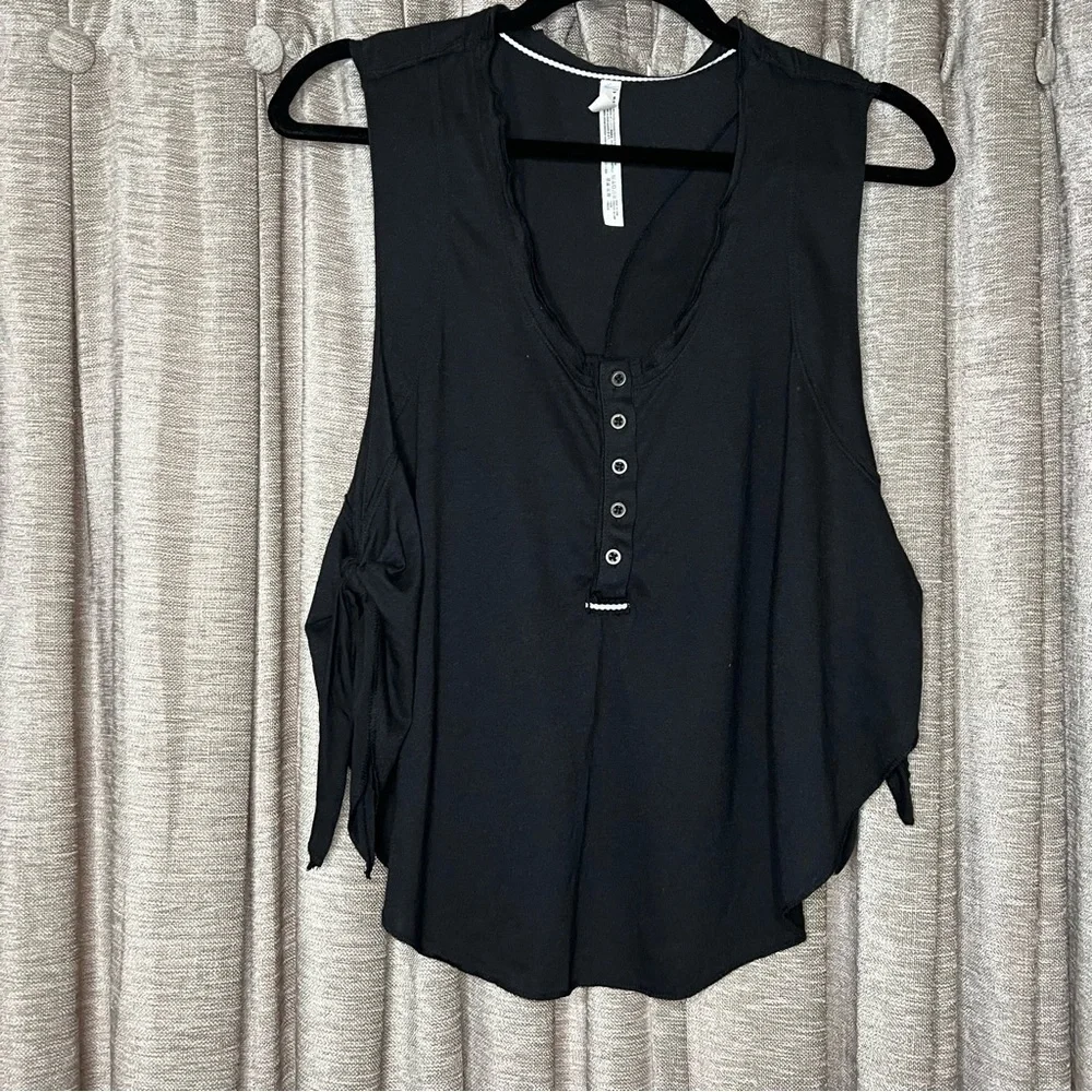 Free People Movement Black High Tide Cropped Sleeveless Top Size Small